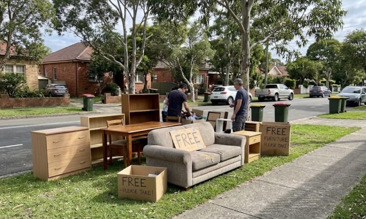 Free furniture giveaway sydneyFree furniture giveaway sydney